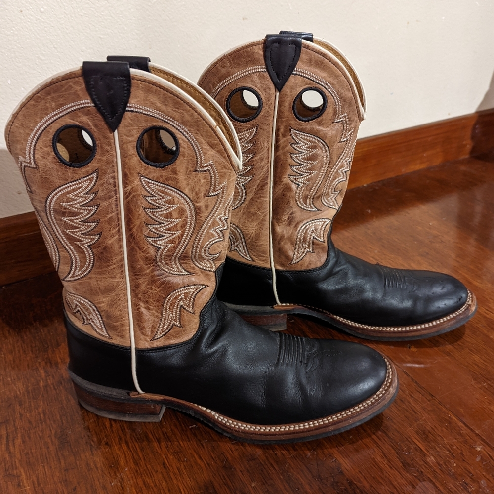 JUSTIN Bent Rail Collection Western Boots